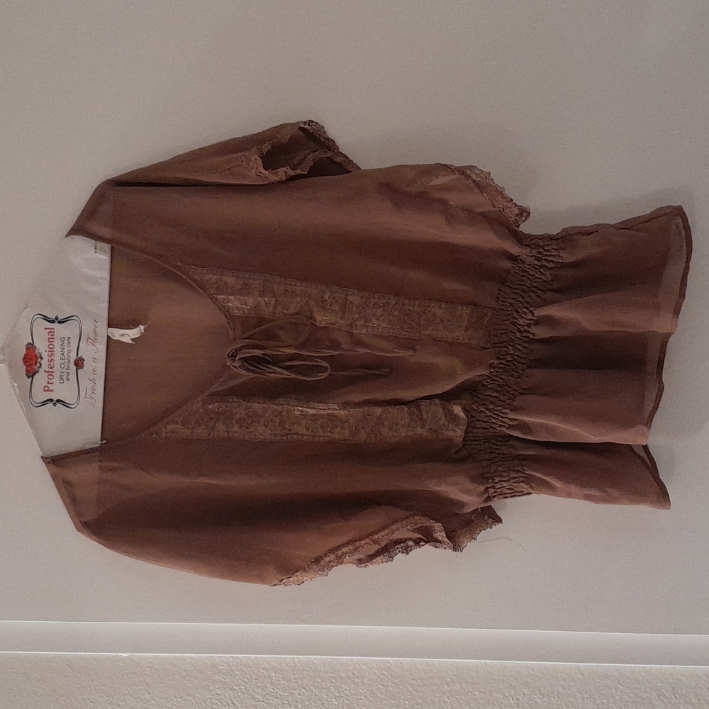 Used ladies top